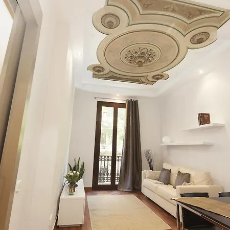 Easy Sleep Gaudi Terrace Apartamento Barcelona