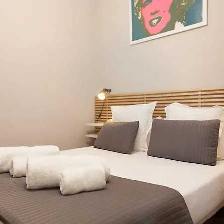 Apartment Easy Sleep Gaudi Terrace *